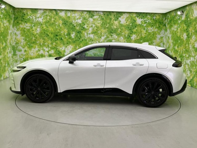 クラウンスポーツ2.5 Z E-Four 4WD