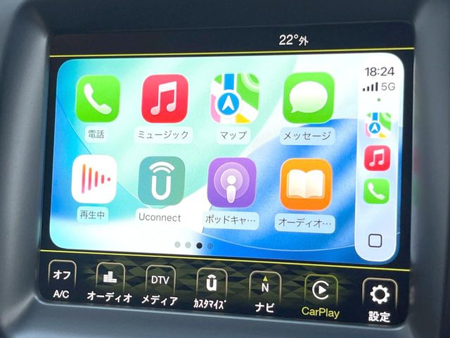 ��Apple Car Play:�X�}�z�Ƃ̗L���ڑ��ŁA�i�r�E�I�[�f�B�I�Đ��ȂǃX�}�z�̃A�v���@�\����ʂł��g����֗��@�\�ł�!