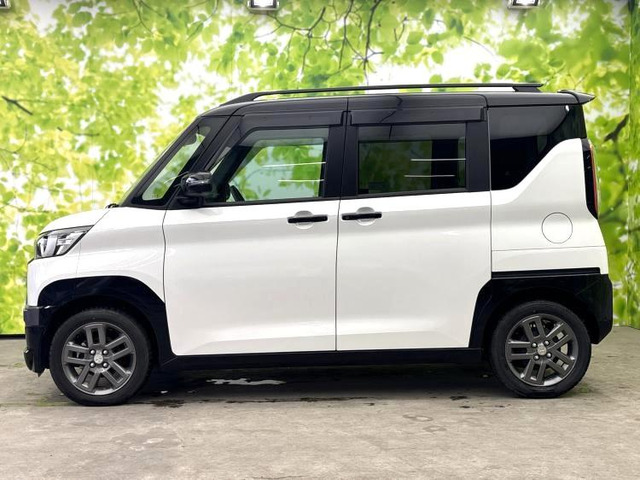 デリカミニT プレミアム 4WD