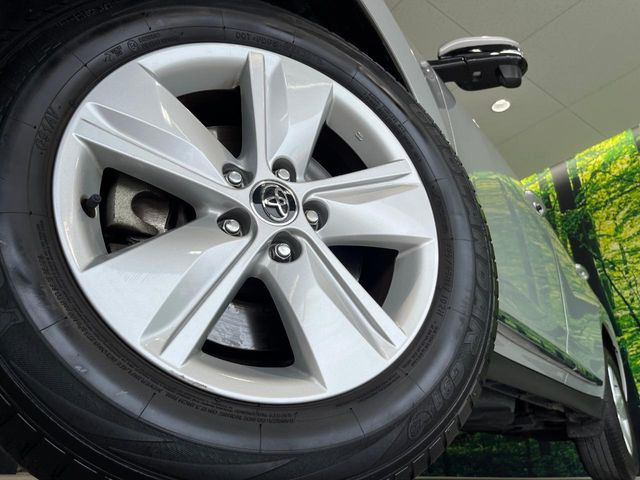 �y����17�C���`�A���~�z�C�[���z�O�ςɃ}�b�`���������A���~�z�C�[���𑕒����Ă���܂��B�e��ЊO�A���~�z�C�[����A�X�^�b�h���X�^�C�����戵�����Ă���܂��B���񂲑��k����������
