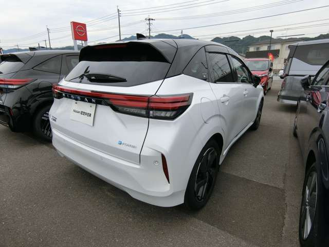 ノートオーラ1.2 G レザーエディション