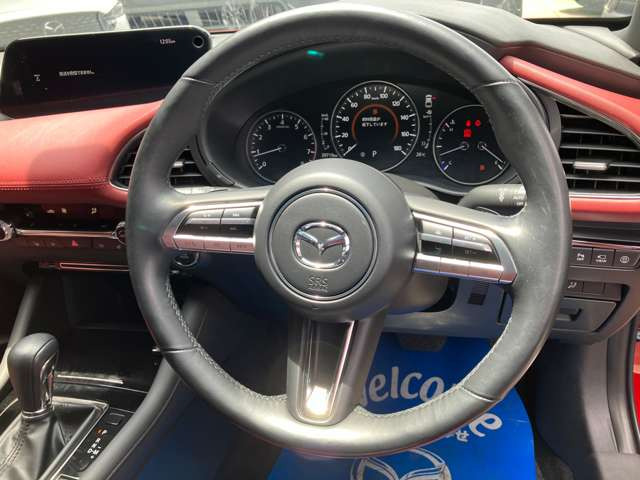 MAZDA3ファストバック2.0 20S バーガンディ セレクション