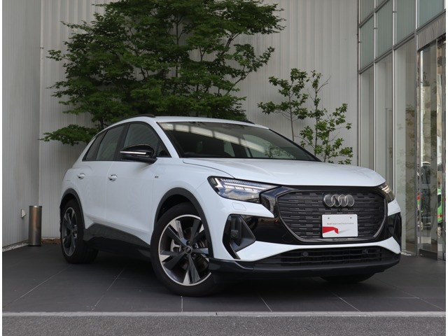 Q4 e-tron45 Sライン