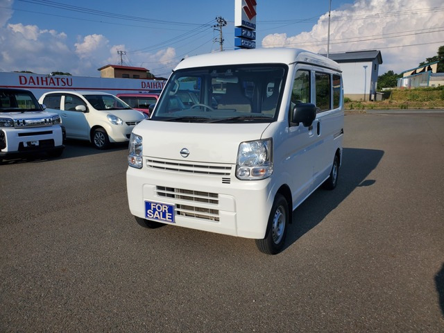 NV100クリッパーDX ハイルーフ 5AGS車