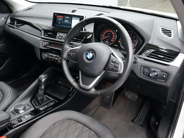 X1xドライブ 18d xライン 4WD