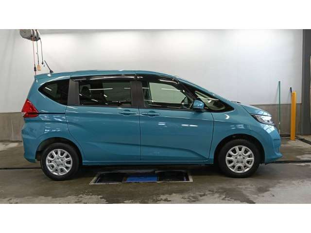 フリード1.5 G ホンダセンシング 4WD