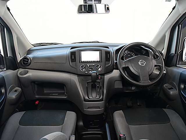 NV200バネットバン1.6 DX