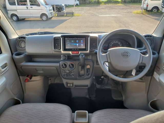 NV100クリッパーDX ハイルーフ 5AGS車