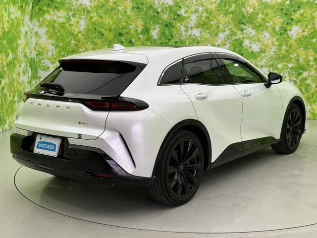 クラウンスポーツ2.5 Z E-Four 4WD