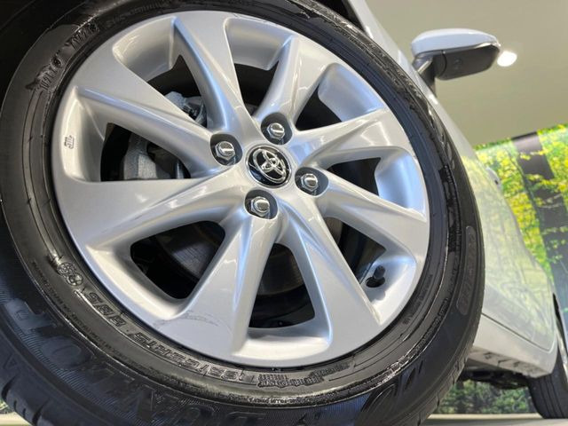 �y����15�C���`�A���~�z�C�[���z�O�ςɃ}�b�`���������A���~�z�C�[���𑕒����Ă���܂��B�e��ЊO�A���~�z�C�[����A�X�^�b�h���X�^�C�����戵�����Ă���܂��B���񂲑��k����������