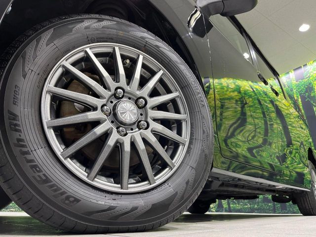 �y15�C���`�A���~�z�C�[���z�O�ςɃ}�b�`�����A���~�z�C�[���𑕒����Ă���܂��B�e��A���~�z�C�[����A�X�^�b�h���X�^�C�����戵�����Ă���܂��B���񂲑��k����������