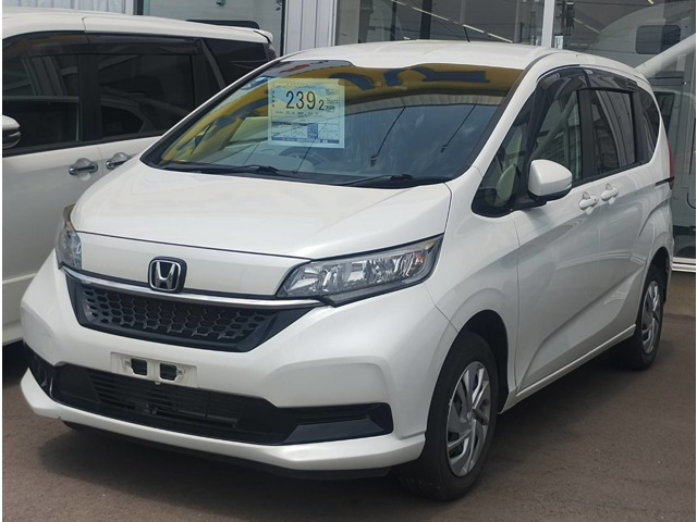 フリード1.5 G ホンダセンシング 4WD