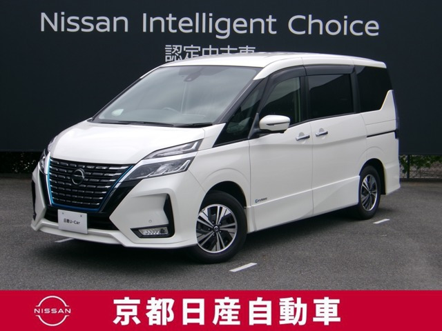 セレナ1.2 e-POWER ハイウェイスターV