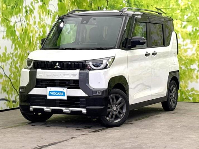 デリカミニT プレミアム 4WD