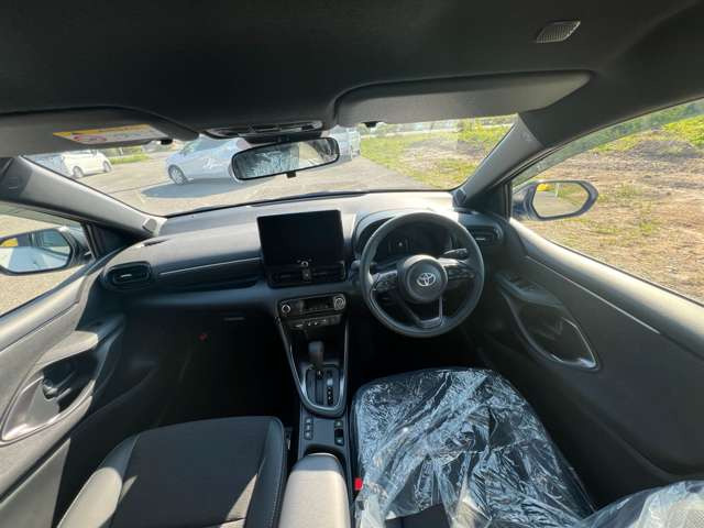 ヤリス1.5 ハイブリッド Z E-Four 4WD