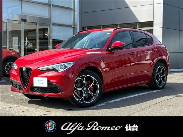 ステルヴィオ2.0 ターボ Q4 ヴェローチェ 4WD