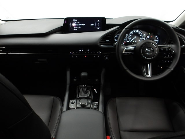 MAZDA3セダン1.8 XD ドライブ エディション