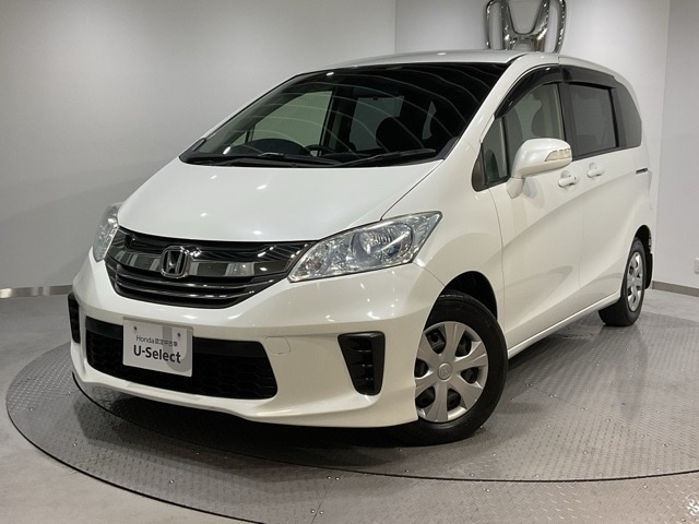フリード1.5 G プレミアムエディション