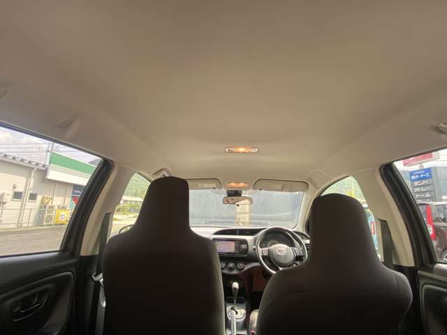 ヴィッツ1.3 F 4WD