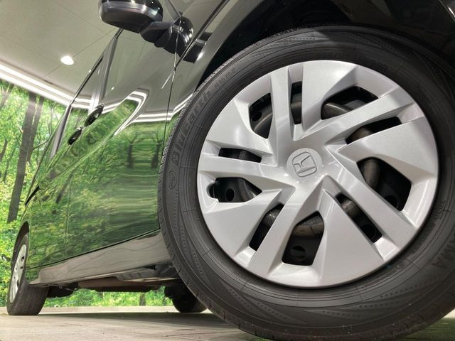 �y16�C���`�A���~�z�C�[���z�O�ςɃ}�b�`�����A���~�z�C�[���𑕒����Ă���܂��B�e��A���~�z�C�[����A�X�^�b�h���X�^�C�����戵�����Ă���܂��B���񂲑��k����������