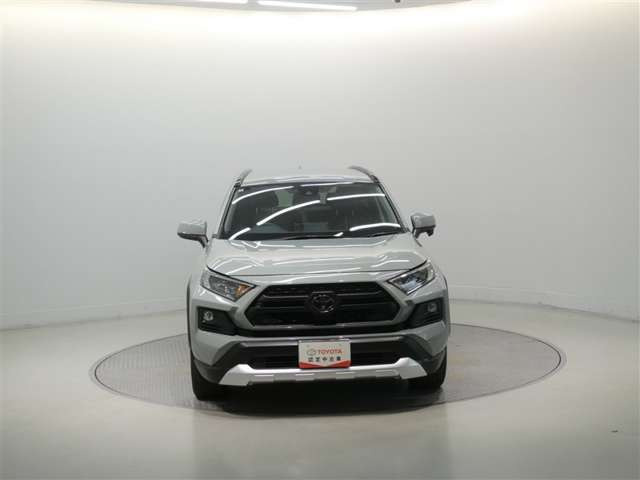 RAV42.0 アドベンチャー 4WD