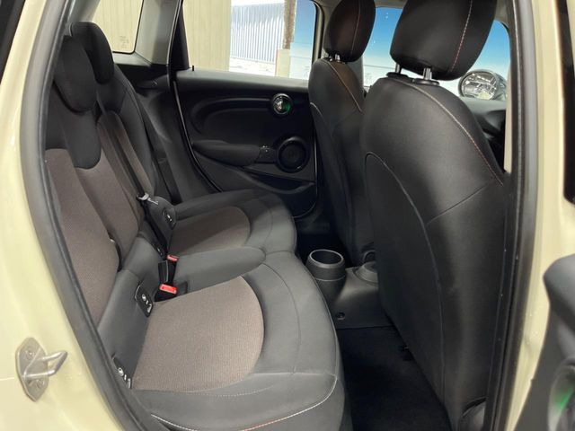 ���㕔���Ȃ��C�ɂȂ�悤�ȃL�Y�E�����ւ��蓙�A�傫�ȃ_���[�W�͂Ȃ��A�ǍD�ȏ�Ԃł��B