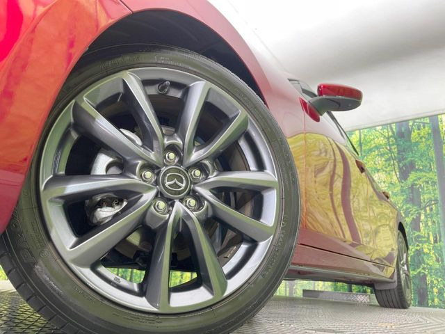 �y�����A���~�z�C�[���z�O�ςɃ}�b�`���������A���~�z�C�[���𑕒����Ă���܂��B�e��ЊO�A���~�z�C�[����A�X�^�b�h���X�^�C�����戵�����Ă���܂��B���񂲑��k����������