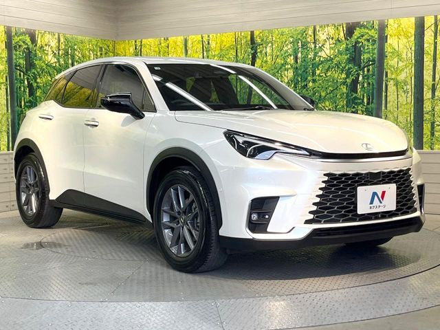 �������x�̃K���X�疌�ŝ����͂������A�㎿�ȃc���E����������B���O����_���J�����؂Ȉ��Ԃ�ی삵�A�F�����E�򉻂�h�~�B�u�e�X�v���b�V���R�[�g�v�A�u�e�v���~�b�T�R�[�g�v���炨�I�т��������܂��B