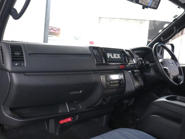 ハイエースバン2.8 スーパーGL ダークプライムII ロング ディーゼル 4WD