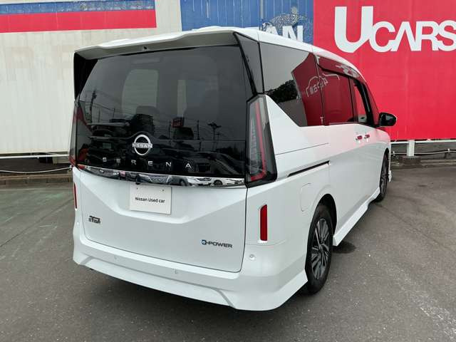 セレナ1.4 e-POWER ハイウェイスターV