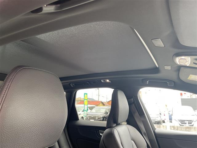 XC60D4 AWD モメンタム ディーゼル 4WD