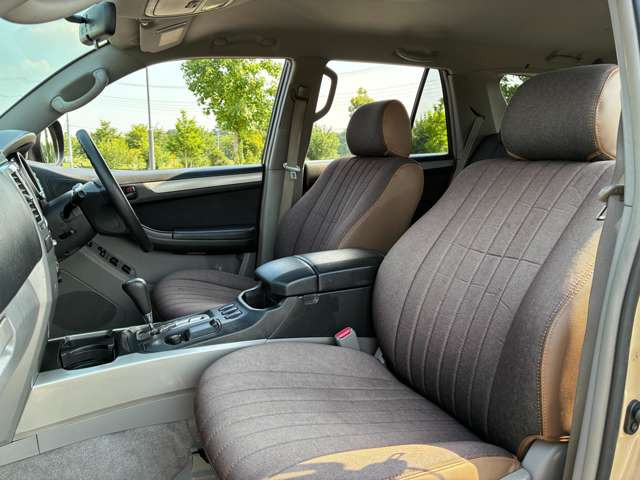 ���������������ɗL��������܂��B�yGLOBAL CREST�K��X�z ��ʌ��K��s��1000�؂قǂ̍L��ȕ~�n�ɏ펞150��ȏ�W�����Ă���܂��B�����ł��������������Ƃ��\�ł��B
