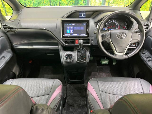 ヴォクシー2.0 ZS 煌