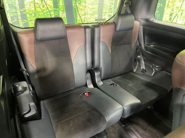 3��ڃV�[�g�͂�������ԗǍD����l�ł��������ƍ����Ē����܂��̂ŁA��l���ł̂��o���������N���N�ł��􂲉Ƒ��ŁA�C�̒m�ꂽ���ԂŁA�h���C�u�ɍs���̂��y���݂ł��ˁ�