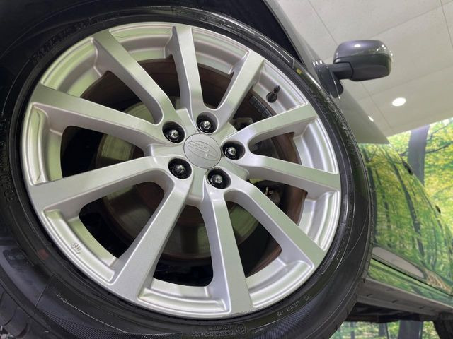 �y����17�C���`�A���~�z�C�[���z�O�ςɃ}�b�`���������A���~�z�C�[���𑕒����Ă���܂��B�e��ЊO�A���~�z�C�[����A�X�^�b�h���X�^�C�����戵�����Ă���܂��B���񂲑��k����������