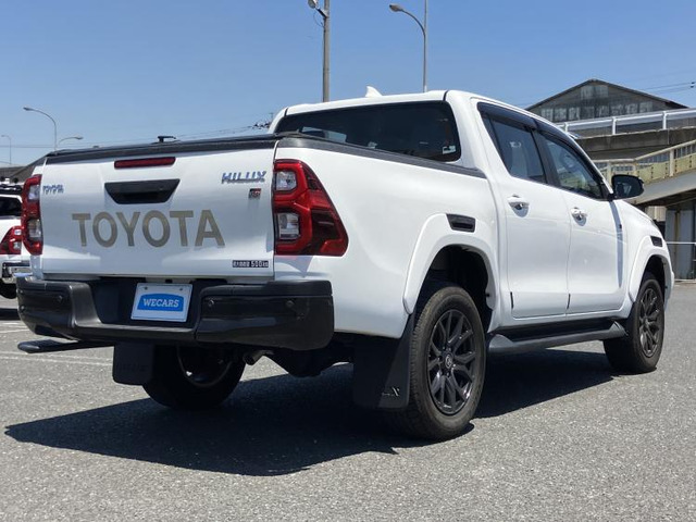 ハイラックス2.4 Z GRスポーツ ディーゼル 4WD