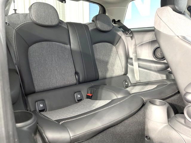 ���㕔���Ȃ��C�ɂȂ�悤�ȃL�Y�E�����ւ��蓙�A�傫�ȃ_���[�W�͂Ȃ��A�ǍD�ȏ�Ԃł��B