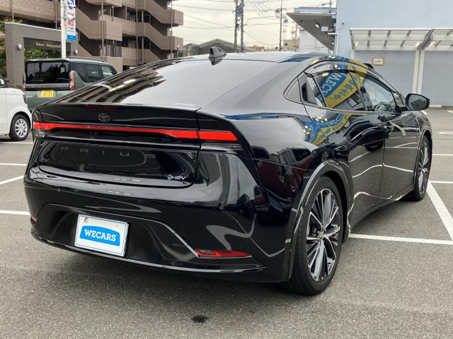 プリウス2.0 Z