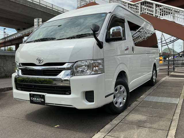 ハイエース2.7 グランドキャビン 4WD