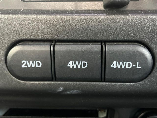 4WD�̂��Ԃł��̂ŁA�ᓹ�ł����S�ł���~��n�n��ɂ��Z�܂��̕��ȊO�ɂ��A�E�B���^�[�X�|�[�c����̕���~��n��֋A�Ȃ����@�������ɂ���������!