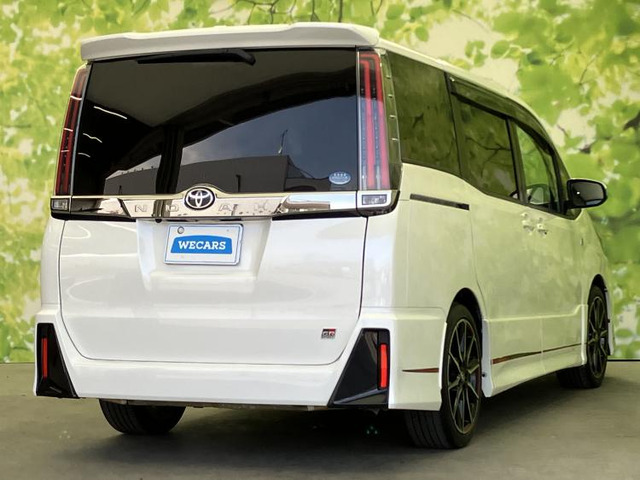 ノア2.0 Si GR スポーツ