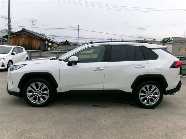 RAV4