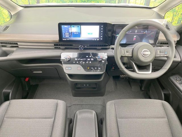 セレナ1.4 e-POWER ハイウェイスターV
