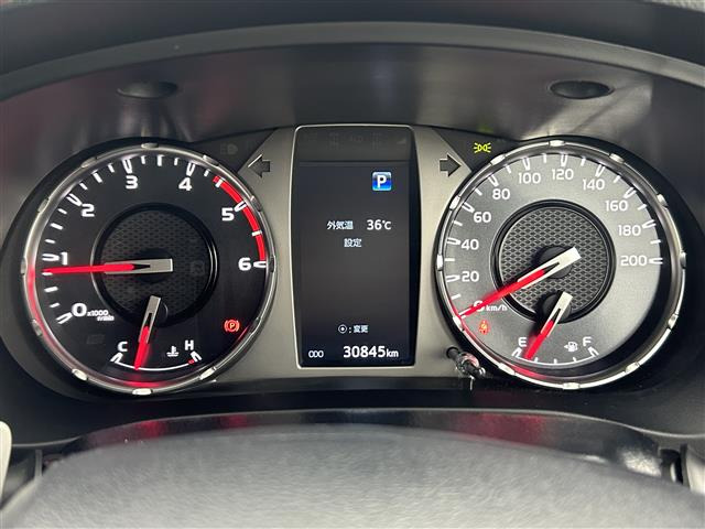 ハイラックス2.4 Z GRスポーツ ディーゼル 4WD