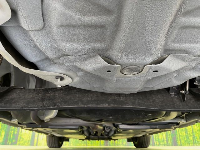下回りがきれいなうちに、防錆加工の施工がオススメ。降雪地域はもちろん、沿岸部にお住いの方や、趣味でマリン・ウィンタースポーツをされる方にご好評いただいております。