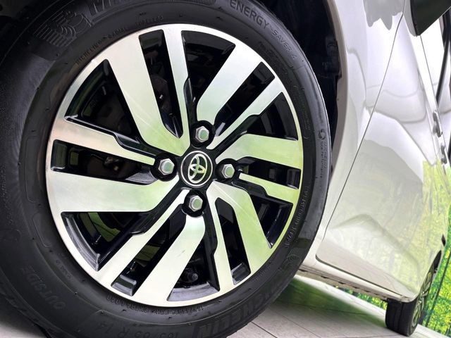 �y����14�C���`�A���~�z�C�[���z�O�ςɃ}�b�`���������A���~�z�C�[���𑕒����Ă���܂��B�e��ЊO�A���~�z�C�[����A�X�^�b�h���X�^�C�����戵�����Ă���܂��B���񂲑��k����������