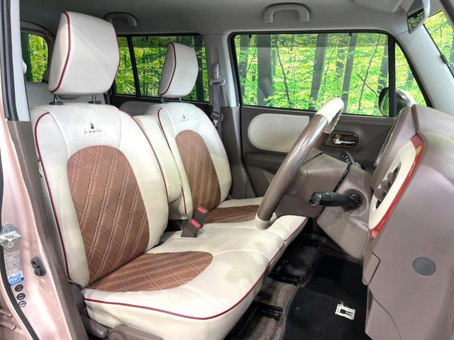 �y���烌�U�[�V�[�g�z����̂ӂ���肪�e�ՂŃ����e�i���X�����ȒP�ȁA�@�\���ɗD��鍇����v���̗p�����㎿�ȃV�[�g�ł��B����S�n���悭�A���������ӂ��S�n�ǂ��ԓ���Ԃ����o���Ă���܂��B