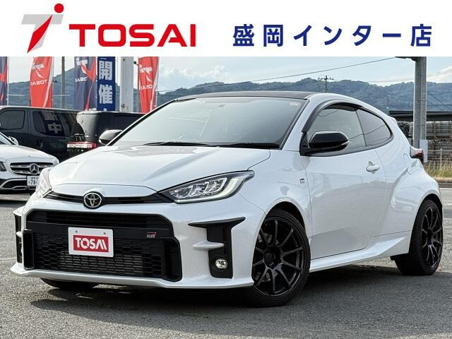ヤリス
