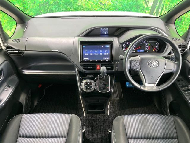 ヴォクシー2.0 ZS 煌II