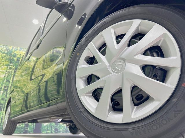 �y����14�C���`�A���~�z�C�[���z�O�ςɃ}�b�`���������A���~�z�C�[���𑕒����Ă���܂��B�e��ЊO�A���~�z�C�[����A�X�^�b�h���X�^�C�����戵�����Ă���܂��B���񂲑��k����������